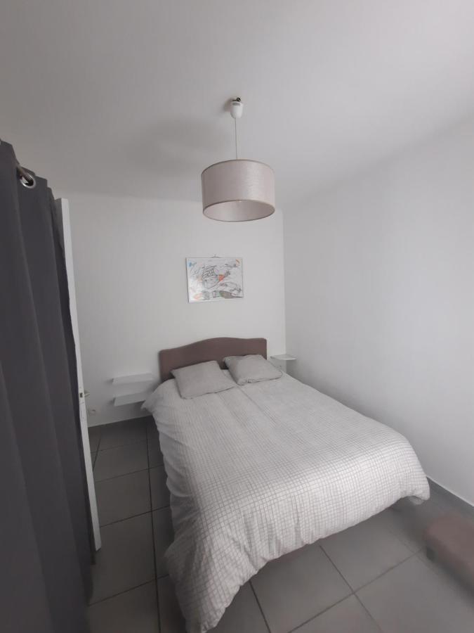 Agreable Appartement T2 Proche Centre Nîmes Kültér fotó