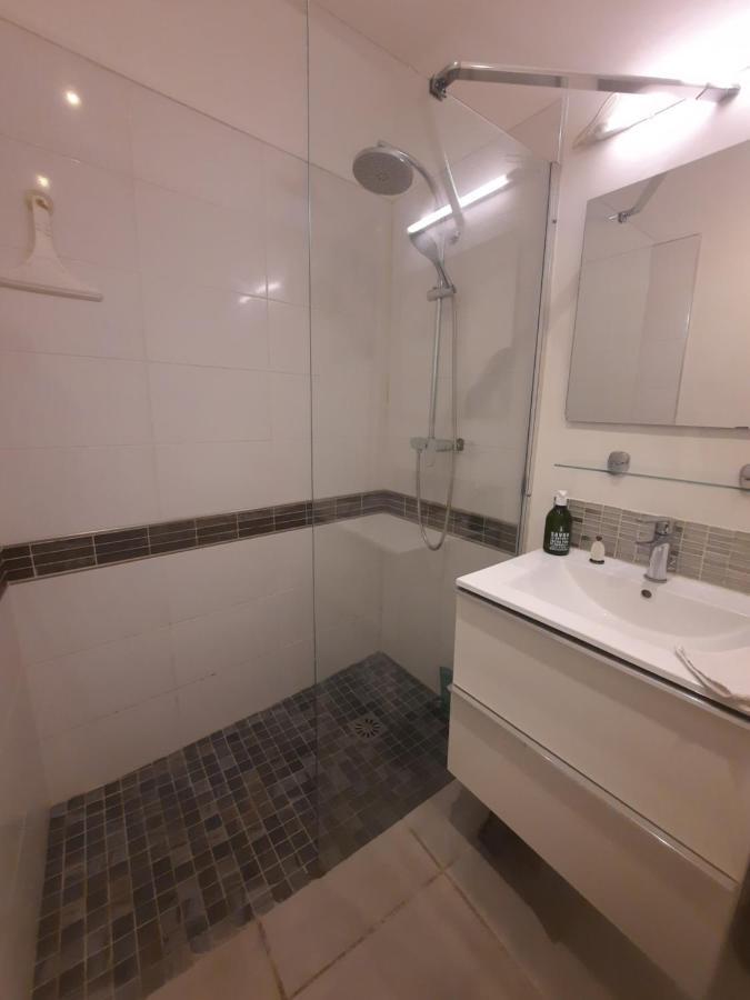 Agreable Appartement T2 Proche Centre Nîmes Kültér fotó